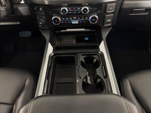 Used 2025 Ford F350 Lariat w/ Black Appearance Package AWD/4WD image 19