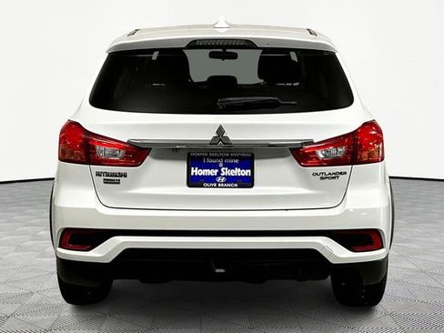 Used 2019 Mitsubishi Outlander Sport SE image 4