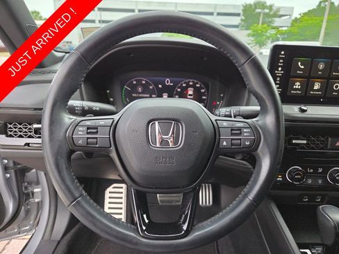 Used 2023 Honda Accord Sport image 28