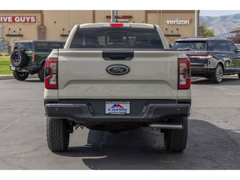 New 2025 Ford Ranger Lariat w/ FX4 Off-Road Package image 4