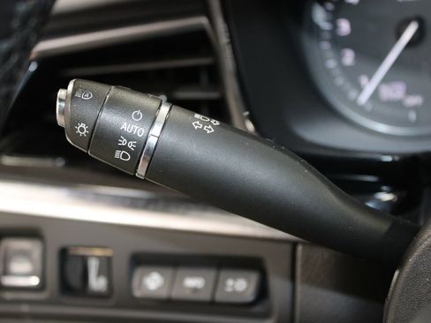 Used 2021 Cadillac XT6 Premium Luxury image 24