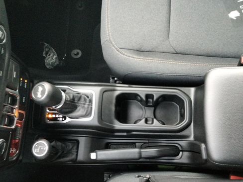 New 2026 Jeep Wrangler Unlimited Sport image 27