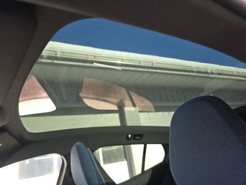 New 2026 Volvo EX30 Plus w/ Climate Package image 24