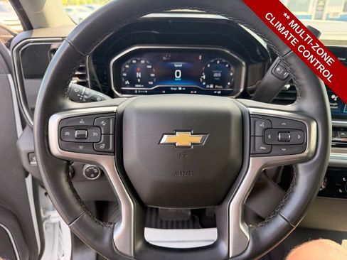 Used 2024 Chevrolet Silverado 1500 LT AWD/4WD image 18