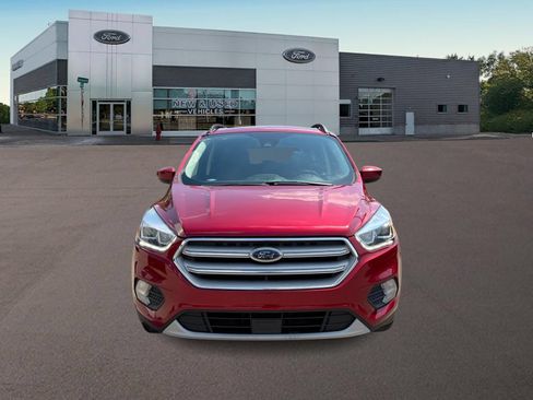 Used 2019 Ford Escape SEL FWD image 3