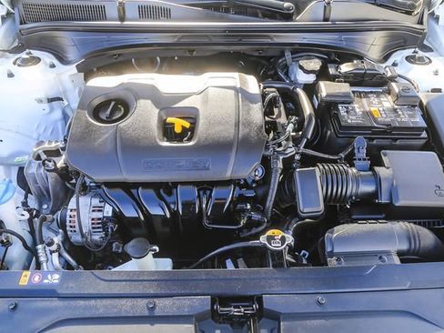 Certified 2022 Kia Forte GT-Line w/ GT-Line Technology Package image 28