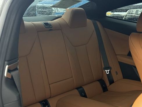 Used 2024 BMW 430i Coupe w/ M Sport Package RWD image 32