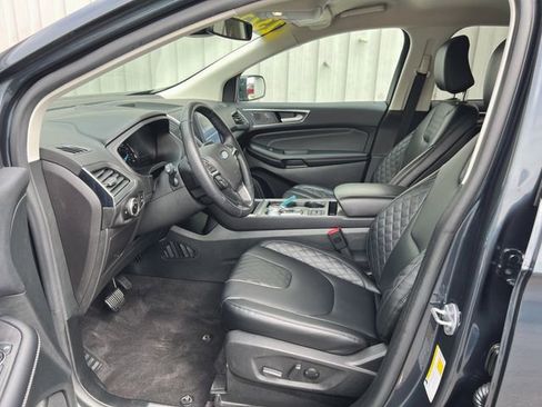 Used 2023 Ford Edge Titanium AWD/4WD image 11