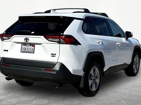 Used 2022 Toyota RAV4 XLE w/ Convenience Package AWD/4WD image 6