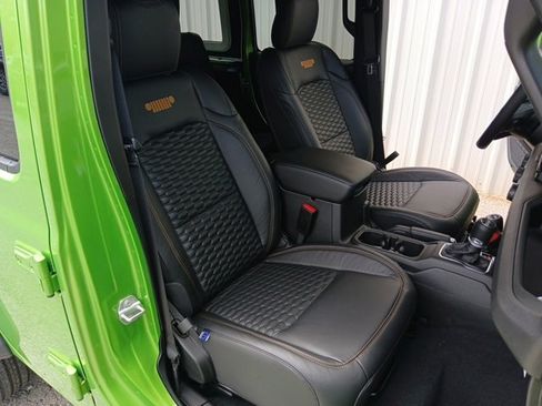 New 2025 Jeep Wrangler Sport S image 28