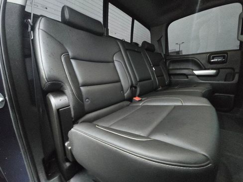 Used 2018 Chevrolet Silverado 1500 LTZ Z71 w/ Centennial Edition image 14