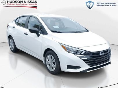New 2025 Nissan Versa S w/ Trunk Package