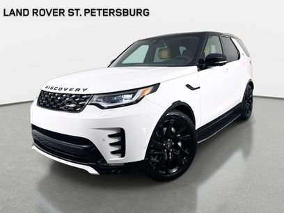 New 2025 Land Rover Discovery Dynamic SE