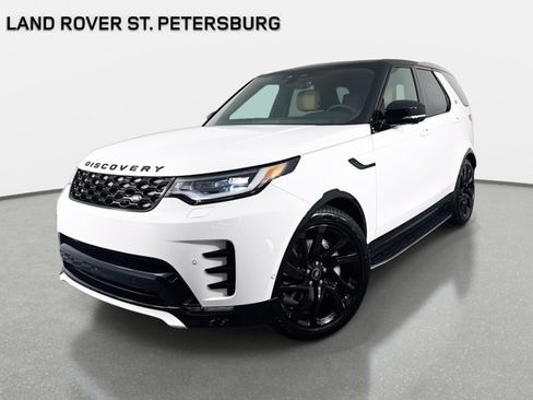 New 2025 Land Rover Discovery Dynamic SE image 1