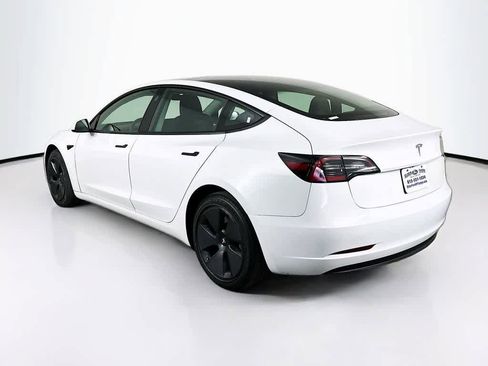 Used 2023 Tesla Model 3 Standard Range RWD image 4