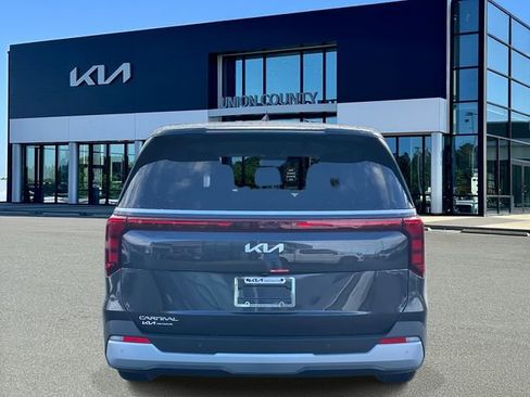 New 2026 Kia Carnival image 10