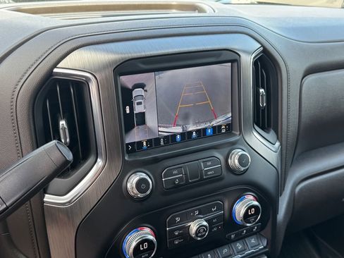 Used 2021 GMC Sierra 1500 Denali w/ Denali Ultimate Package AWD/4WD image 27