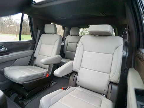 Used 2021 Chevrolet Tahoe Z71 w/ Rear Media and Nav Package image 34