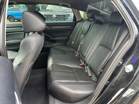 Used 2021 Honda Accord EX-L image 13