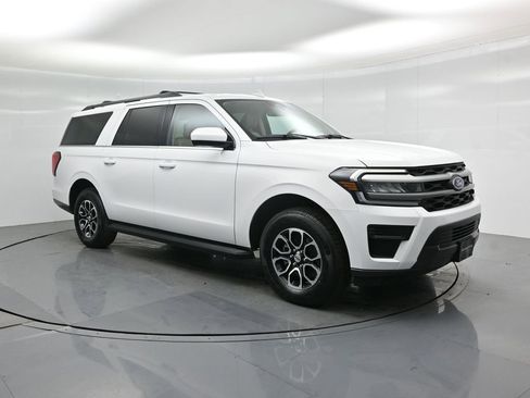 Certified 2024 Ford Expedition Max XLT image 60