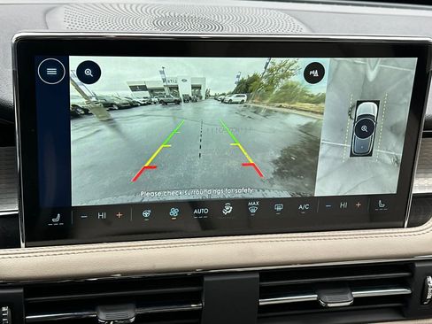 New 2025 Lincoln Corsair Premiere w/ Equipment Group 101A image 21