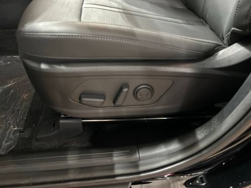 New 2026 Kia Sorento S AWD/4WD image 11