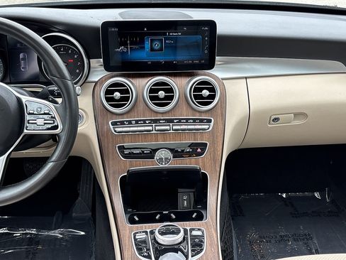 Used 2020 Mercedes-Benz C 300 4MATIC Sedan image 22