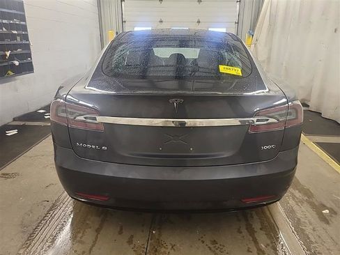 Used 2018 Tesla Model S 100D image 6