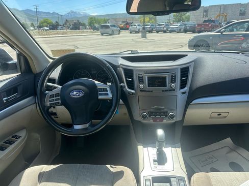 Used 2014 Subaru Outback 2.5i Premium w/ Popular Package #1A AWD/4WD image 8