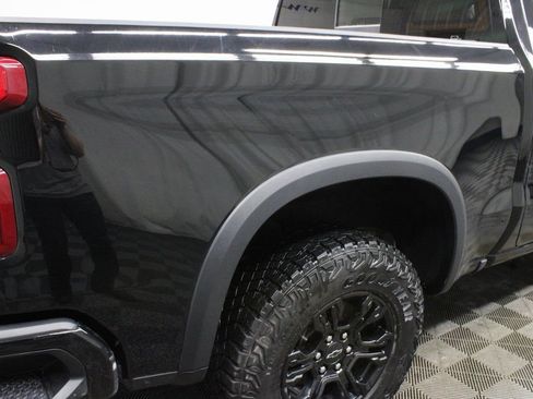 Used 2023 Chevrolet Silverado 1500 ZR2 w/ Technology Package image 38