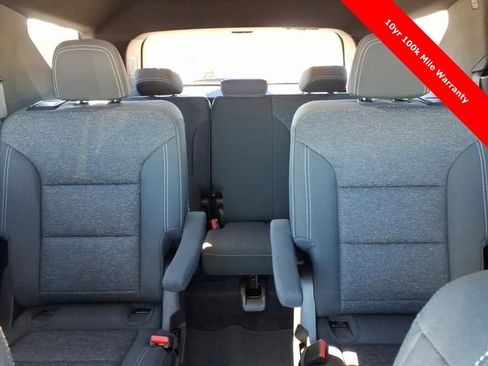 New 2026 Chevrolet Traverse LT w/ Sun and Wheel Package image 17