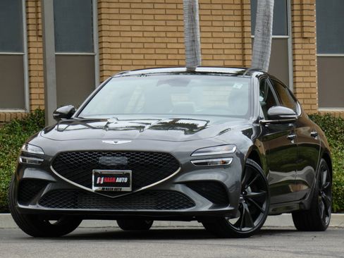 Used 2023 Genesis G70 2.0T w/ Sport Prestige Package image 6