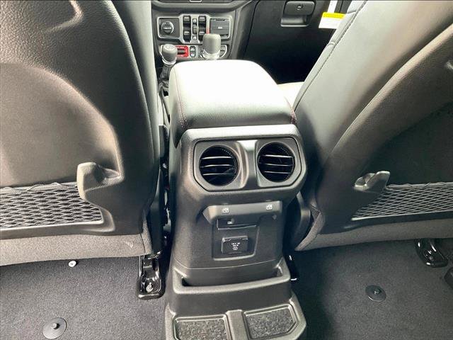 New 2027 Jeep Wrangler Unlimited Rubicon 392 AWD/4WD image 15
