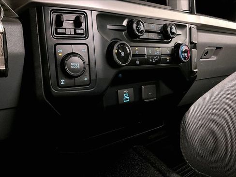 Used 2024 Ford F250 XL w/ XL Off-Road Package AWD/4WD image 15