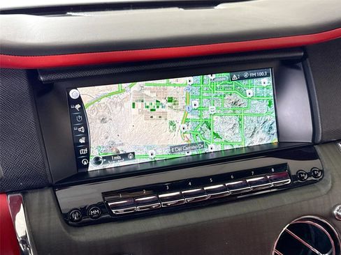 Used 2020 Rolls-Royce Cullinan image 19