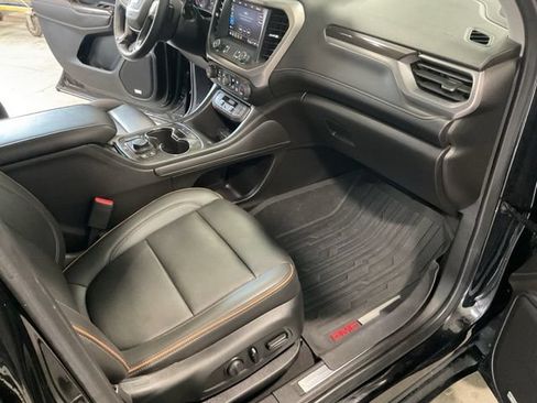 Used 2023 GMC Acadia AT4 w/ GMC Pro Grade Package AWD/4WD image 30