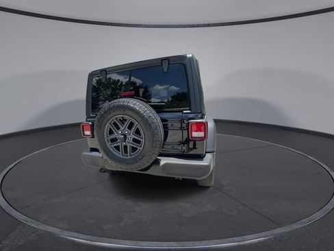 Used 2024 Jeep Wrangler Unlimited Sport AWD/4WD image 7