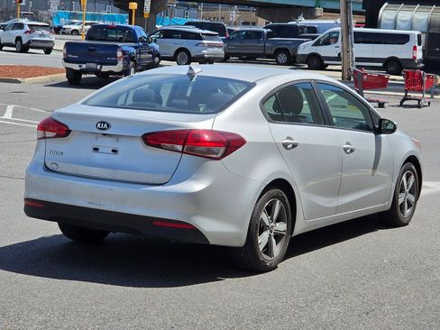 Used 2018 Kia Forte LX w/ LX Popular Package FWD image 7