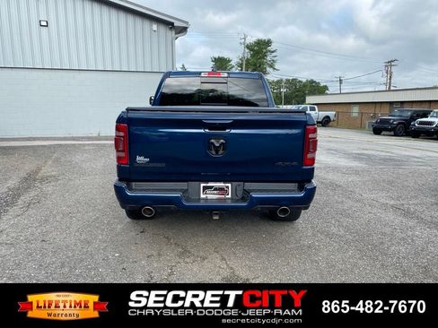 Used 2023 RAM 1500 Laramie AWD/4WD image 6