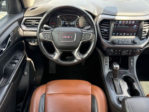Used 2019 GMC Acadia SLT AWD/4WD image 19