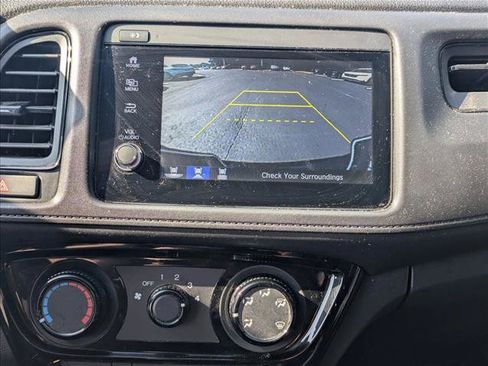 Used 2020 Honda HR-V Sport image 20