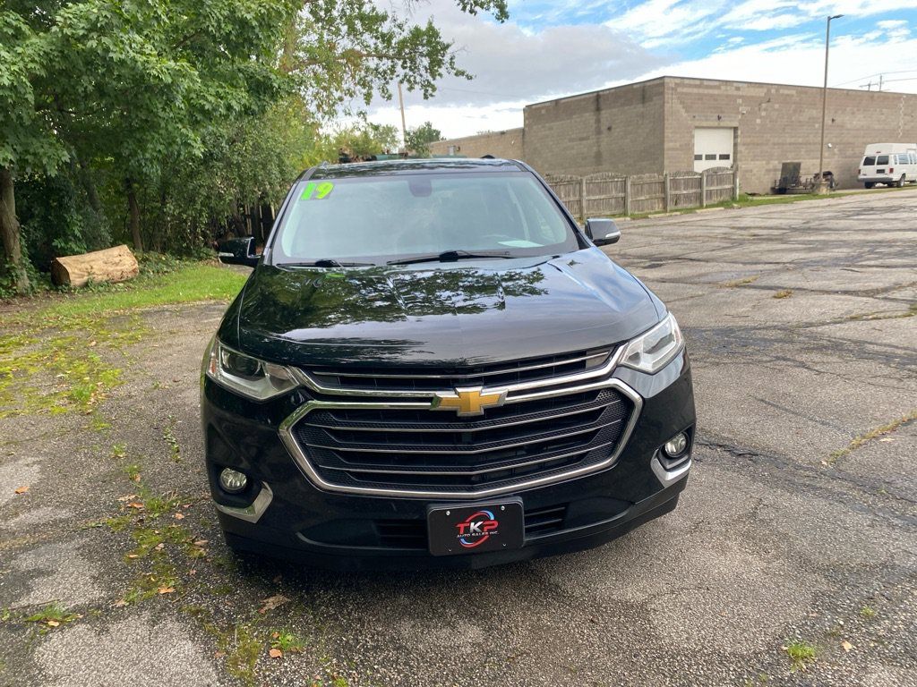 Used 2019 Chevrolet Traverse LT w/ LT Premium Package AWD/4WD image 8
