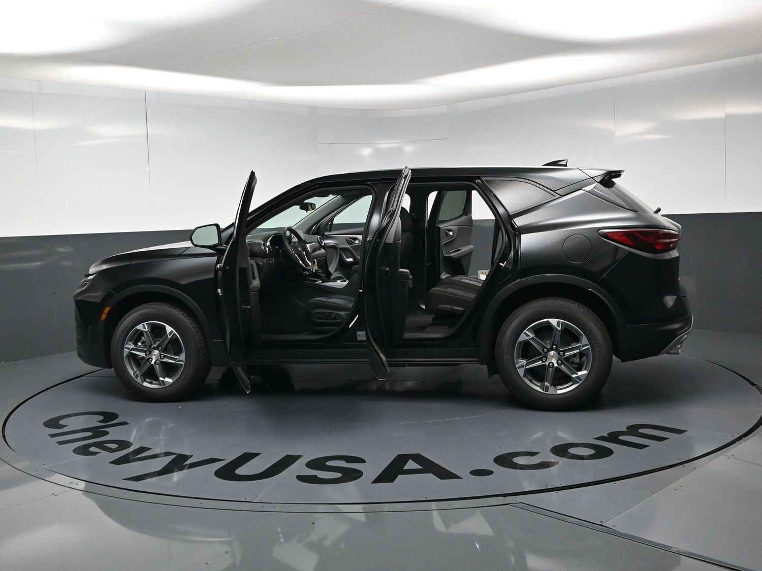 Used 2026 Chevrolet Blazer LT FWD image 21