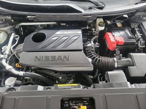 Used 2023 Nissan Rogue SV w/ SV Premium B Package FWD image 30