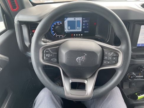 Used 2023 Ford Bronco 4-Door image 14