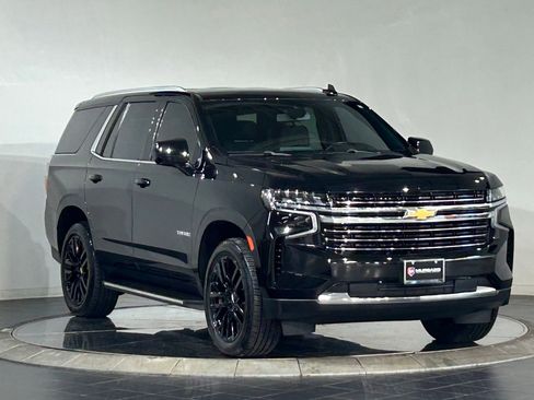Used 2021 Chevrolet Tahoe LT w/ Rear Media and Nav Package AWD/4WD image 2