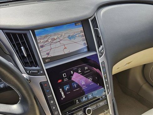Used 2015 INFINITI Q50 Premium w/ Navigation Package RWD image 17