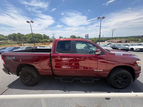 Used 2022 RAM 1500 Big Horn AWD/4WD image 5