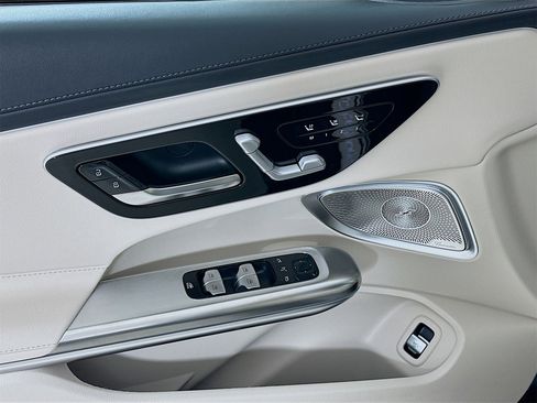 New 2026 Mercedes-Benz CLE 300 4MATIC Cabriolet image 19