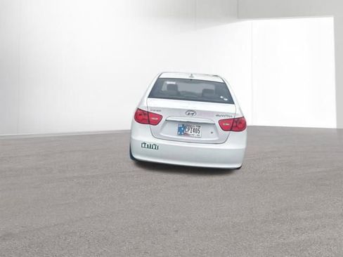 Used 2010 Hyundai Elantra GLS image 6